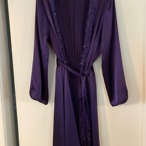 Morgan Taylor Deep Purple Women's Robe and nightgown set
